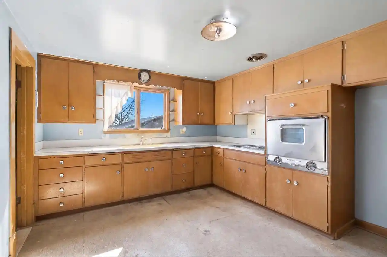 Photo 3 of Single family home for sale at 16125 Tannery Rd, Mishicot, WI 54228 | MLS# 50333889 | Listing updated on 2026-10-07