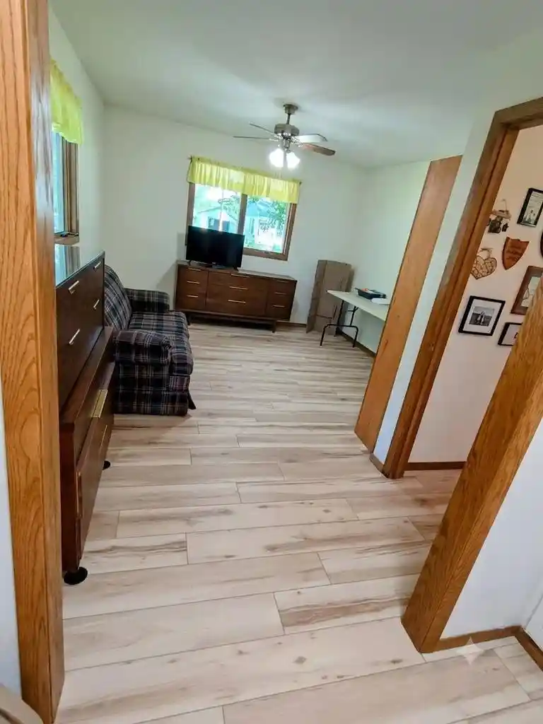 Photo 3 of Single family home for sale at 135 Robert St, Clintonville, WI 54929 | MLS# 50333892 | Listing updated on 2026-10-07
