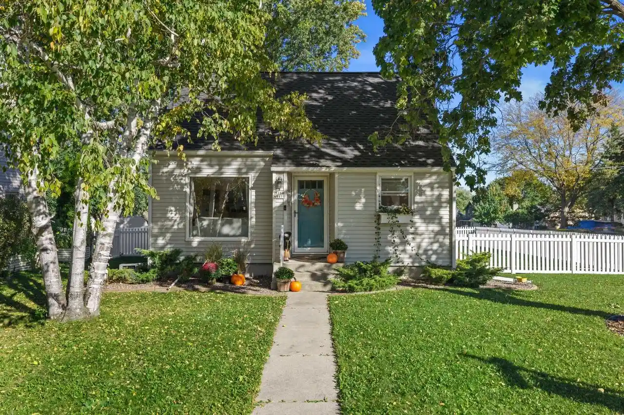 Photo 1 of Single family home for sale at W164n8410 Hiawatha Ave, Menomonee Falls, WI 53051 | MLS# 1983685 | Listing updated on 2026-10-11