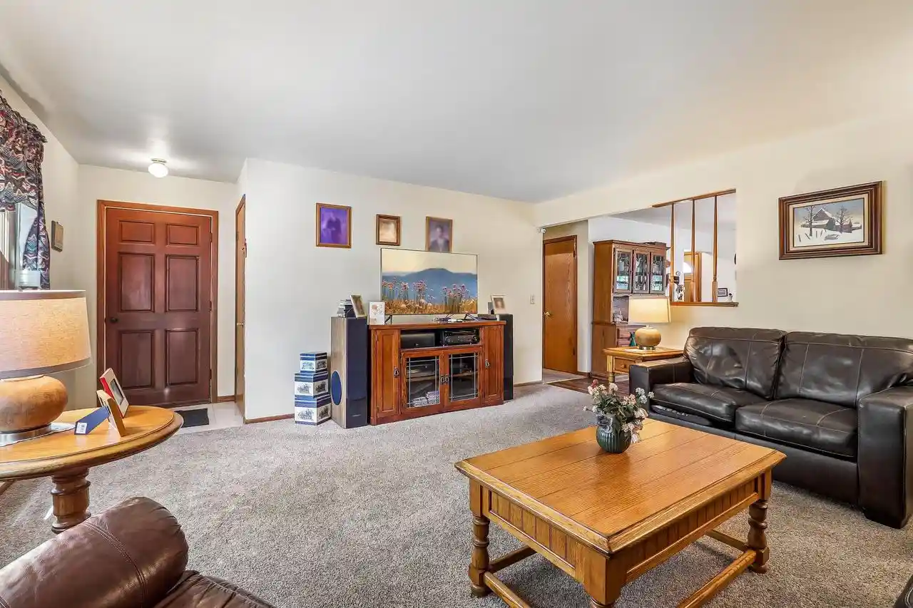 Photo 1 of Single family home for sale at 1425 Erin Ln, Waukesha, WI 53188 | MLS# 1983678 | Listing updated on 2026-10-09