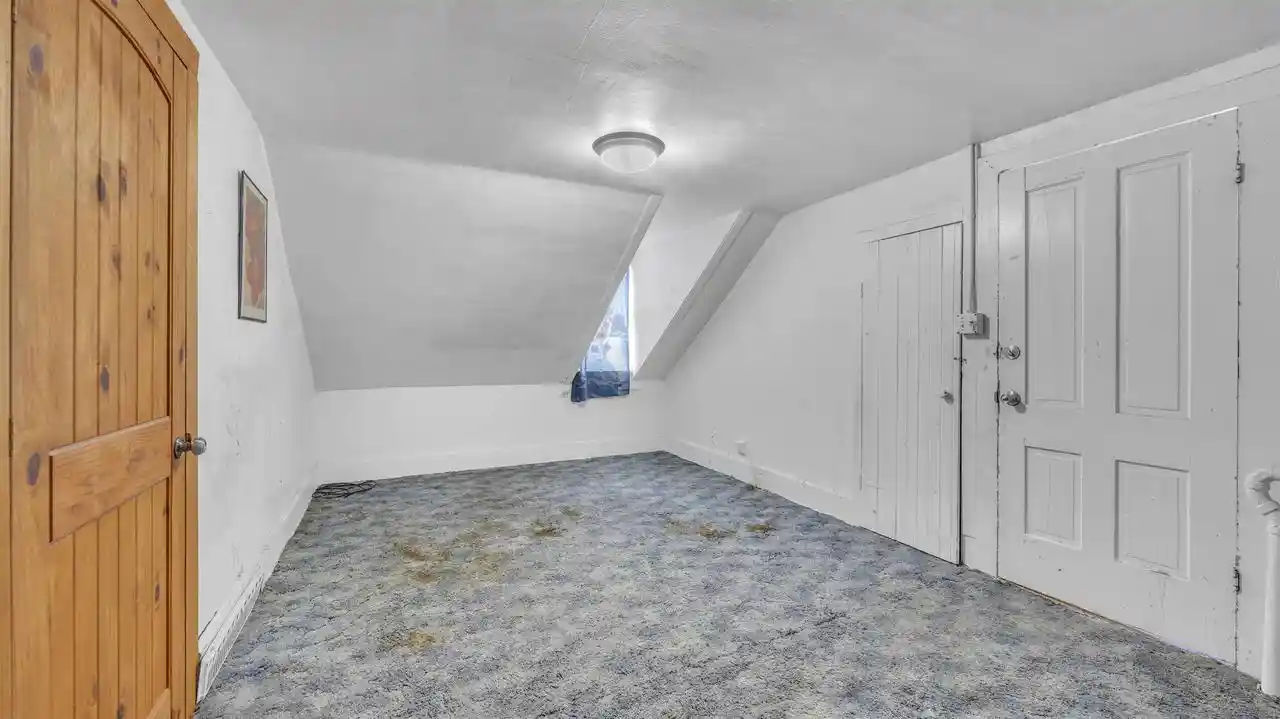 Photo 4 of Single family home for sale at 118 7th Street, Fond Du Lac, WI 54935 | MLS# 50333901 | Listing updated on 2026-10-07