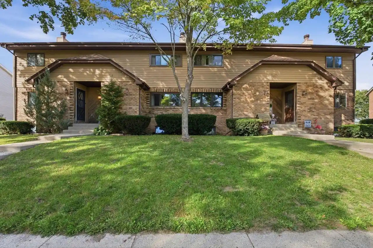 Condo for sale at 1321 Camden Way #B, Waukesha, WI 53186 | MLS# 1983689