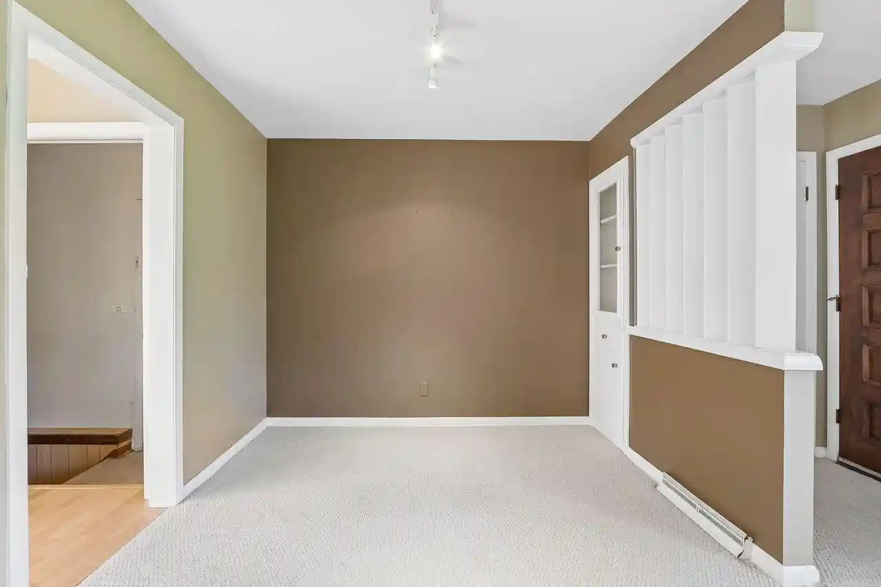 Photo 2 of Single family home for sale at 3250 Bermuda Blvd, Brookfield, WI 53045 | MLS# 1983691 | Listing updated on 2026-10-07