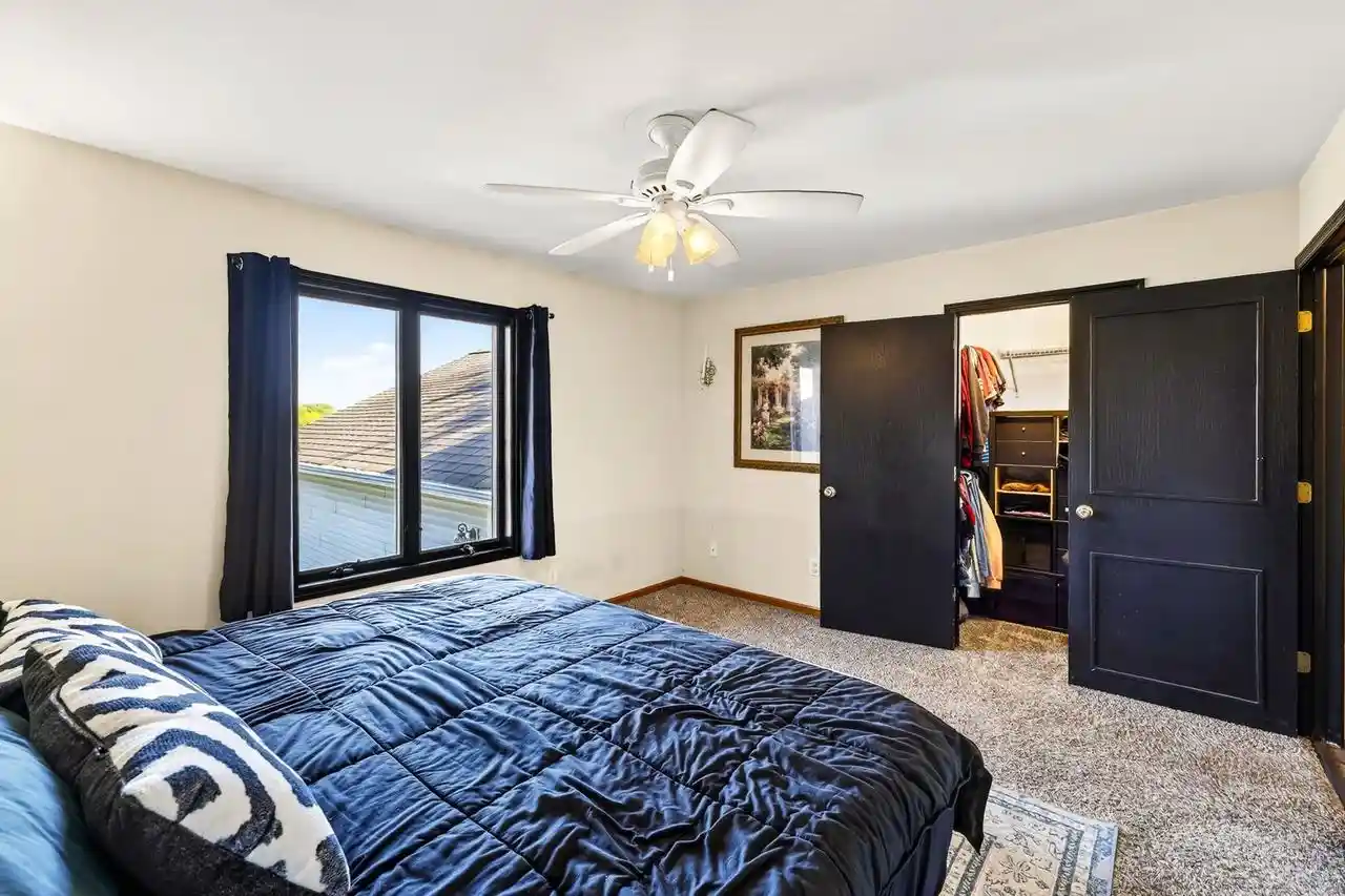 Photo 3 of Single family home for sale at 3165 Edmonton Dr, Sun Prairie, WI 53590 | MLS# 2034174 | Listing updated on 2026-10-09