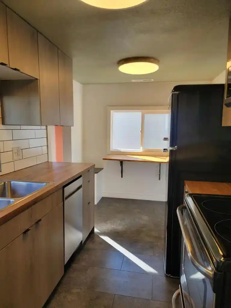 Photo 2 of Single family home for sale at 2006 Prospect St, La Crosse, WI 54603 | MLS# 1983706 | Listing updated on 2026-10-07