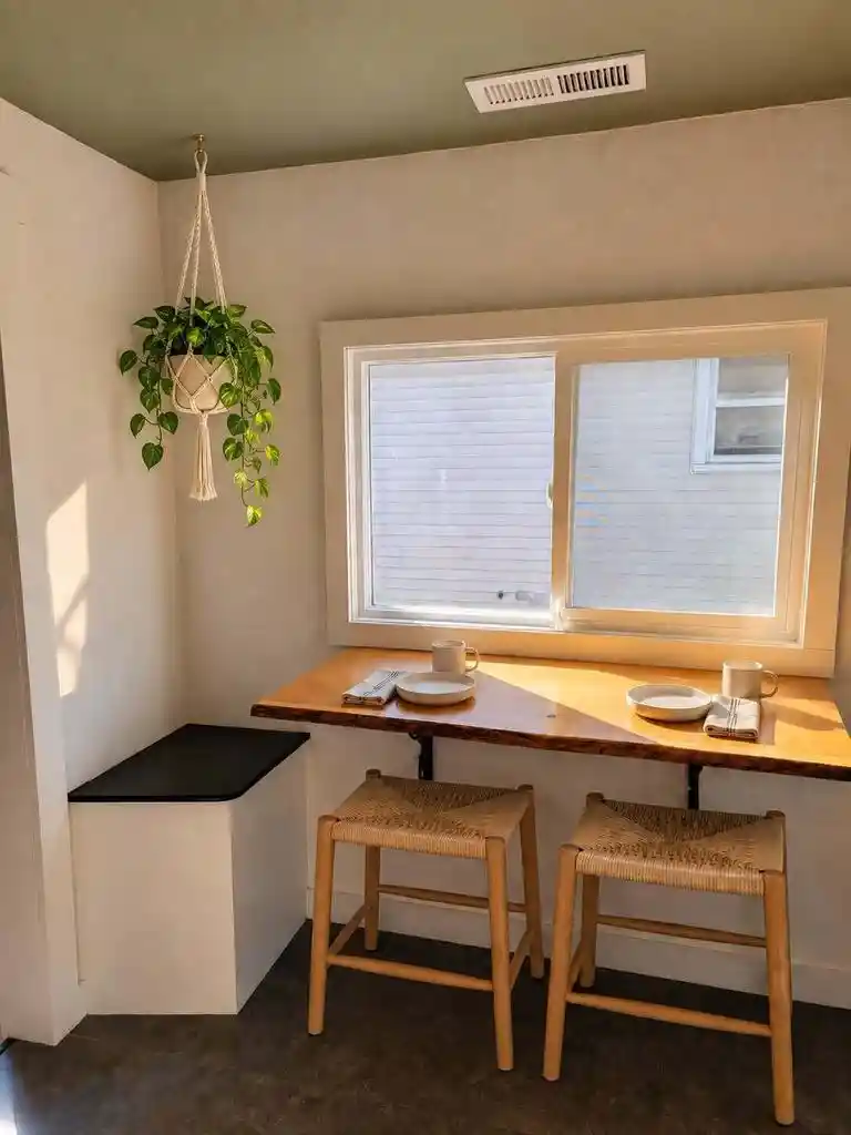 Photo 3 of Single family home for sale at 2006 Prospect St, La Crosse, WI 54603 | MLS# 1983706 | Listing updated on 2026-10-07