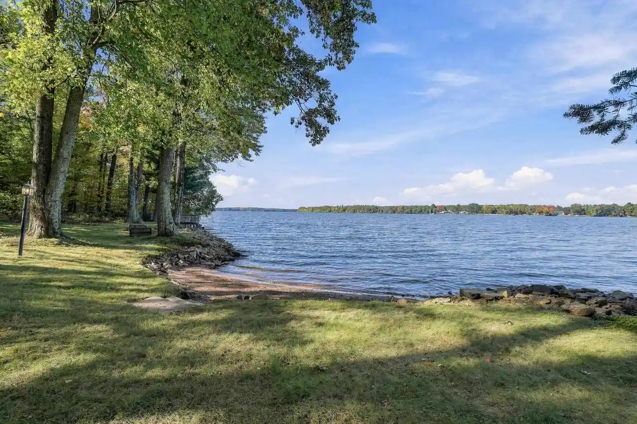 Photo 3 of Single family home for sale at 1410 Chippewa Trl, Mosinee, WI 54455 | MLS# 22604997 | Listing updated on 2026-10-08