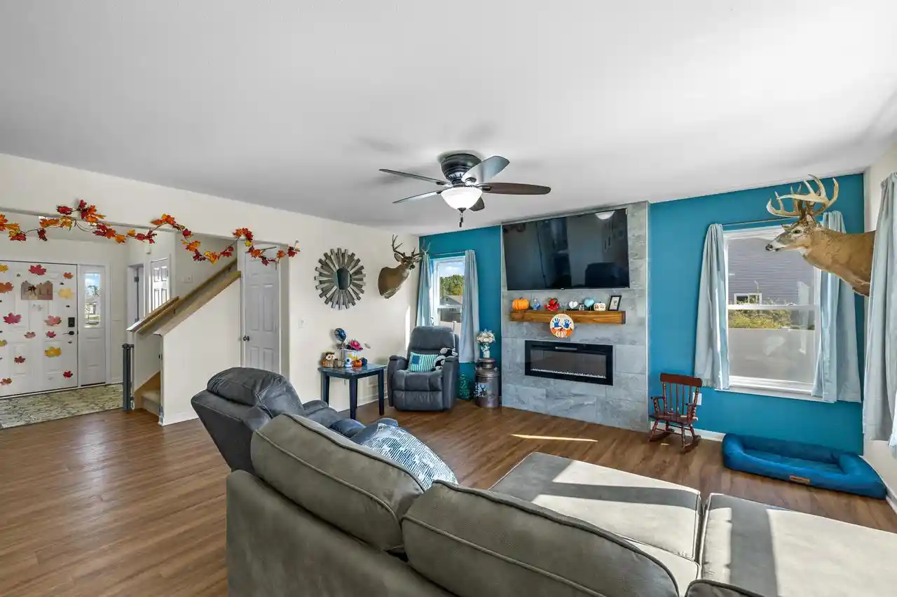 Photo 3 of Single family home for sale at 1421 Beacon Dr, Watertown, WI 53098 | MLS# 1983713 | Listing updated on 2026-10-07