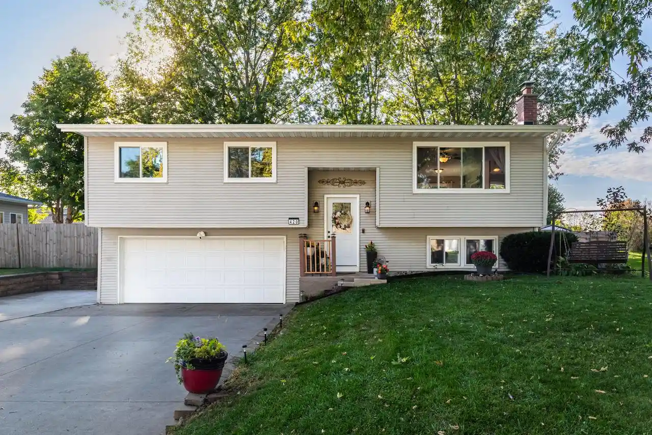 Photo 1 of Single family home for sale at 420 Wagon Dr, West Salem, WI 54669 | MLS# 1983718 | Listing updated on 2026-10-07
