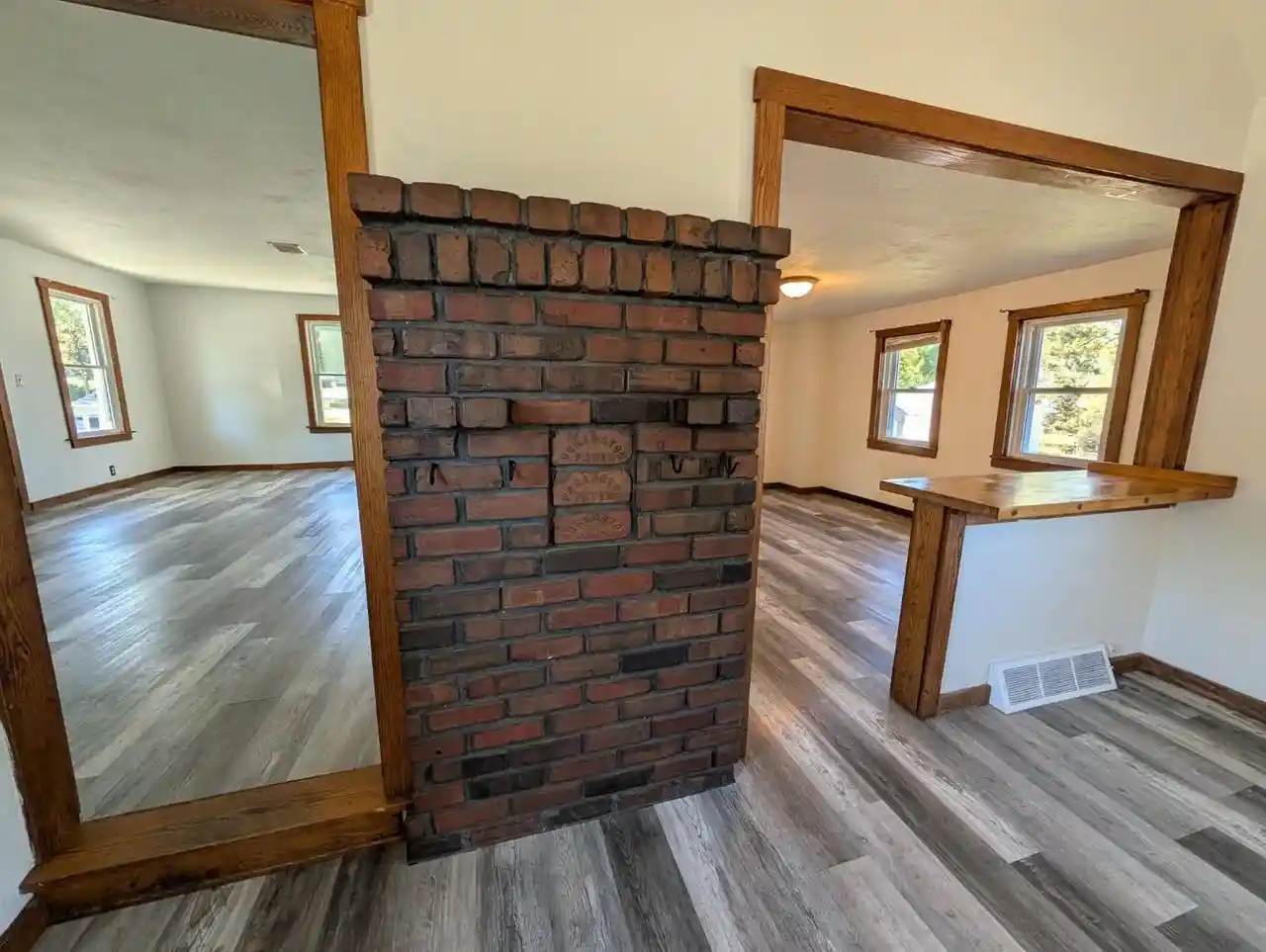 Photo 3 of Single family home for sale at 631 2nd Street, Reedsburg, WI 53959 | MLS# 2034183 | Listing updated on 2026-10-08