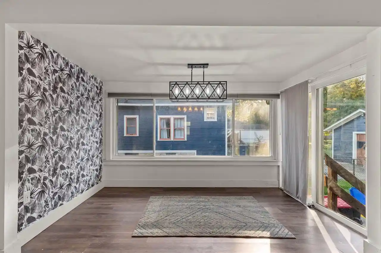 Photo 3 of Single family home for sale at 333 W 11th Avenue, Oshkosh, WI 54902 | MLS# 50333919 | Listing updated on 2026-10-07