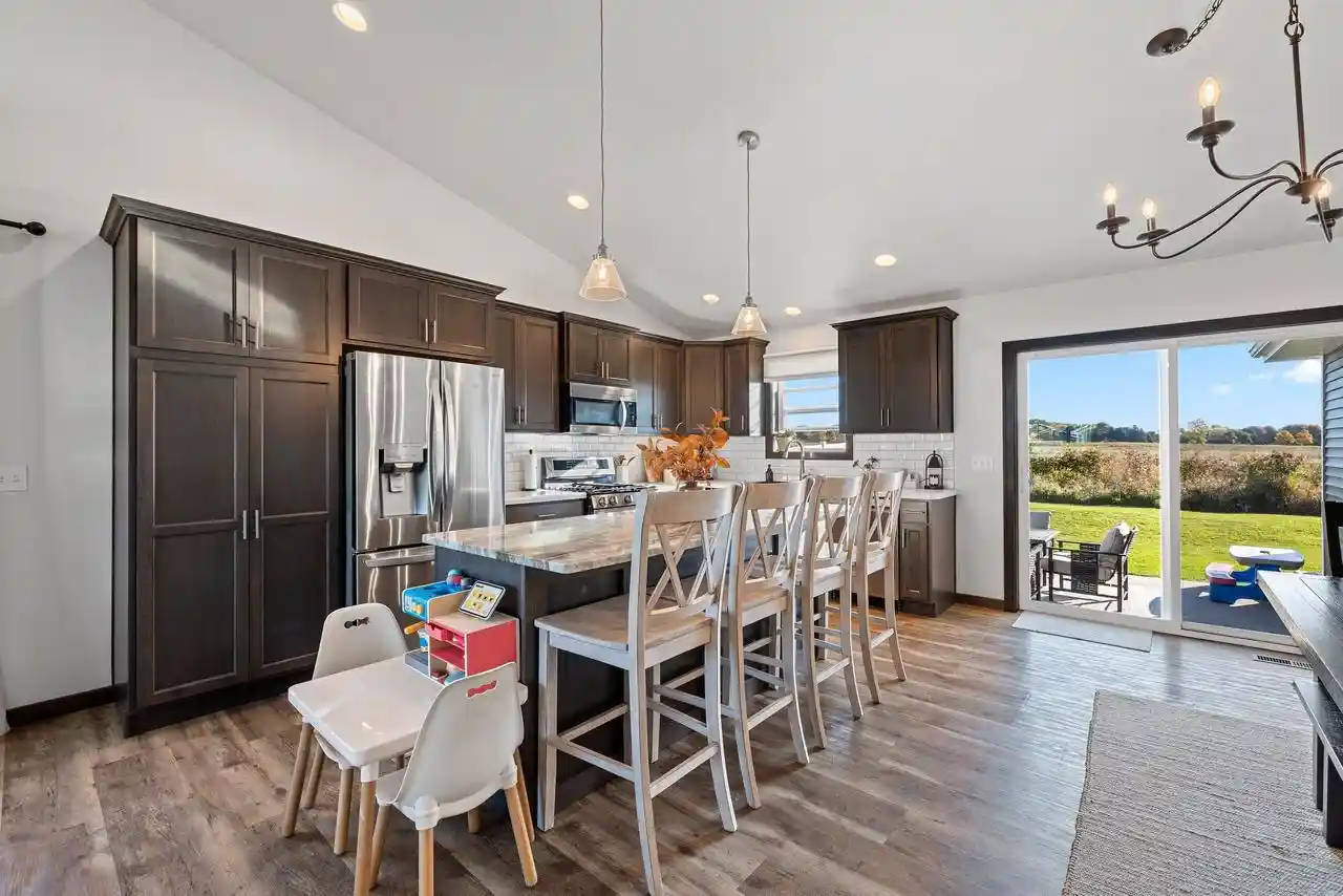 Photo 4 of Single family home for sale at 1013 Grassy Meadow Ln, Menasha, WI 54952 | MLS# 50333920 | Listing updated on 2026-10-08