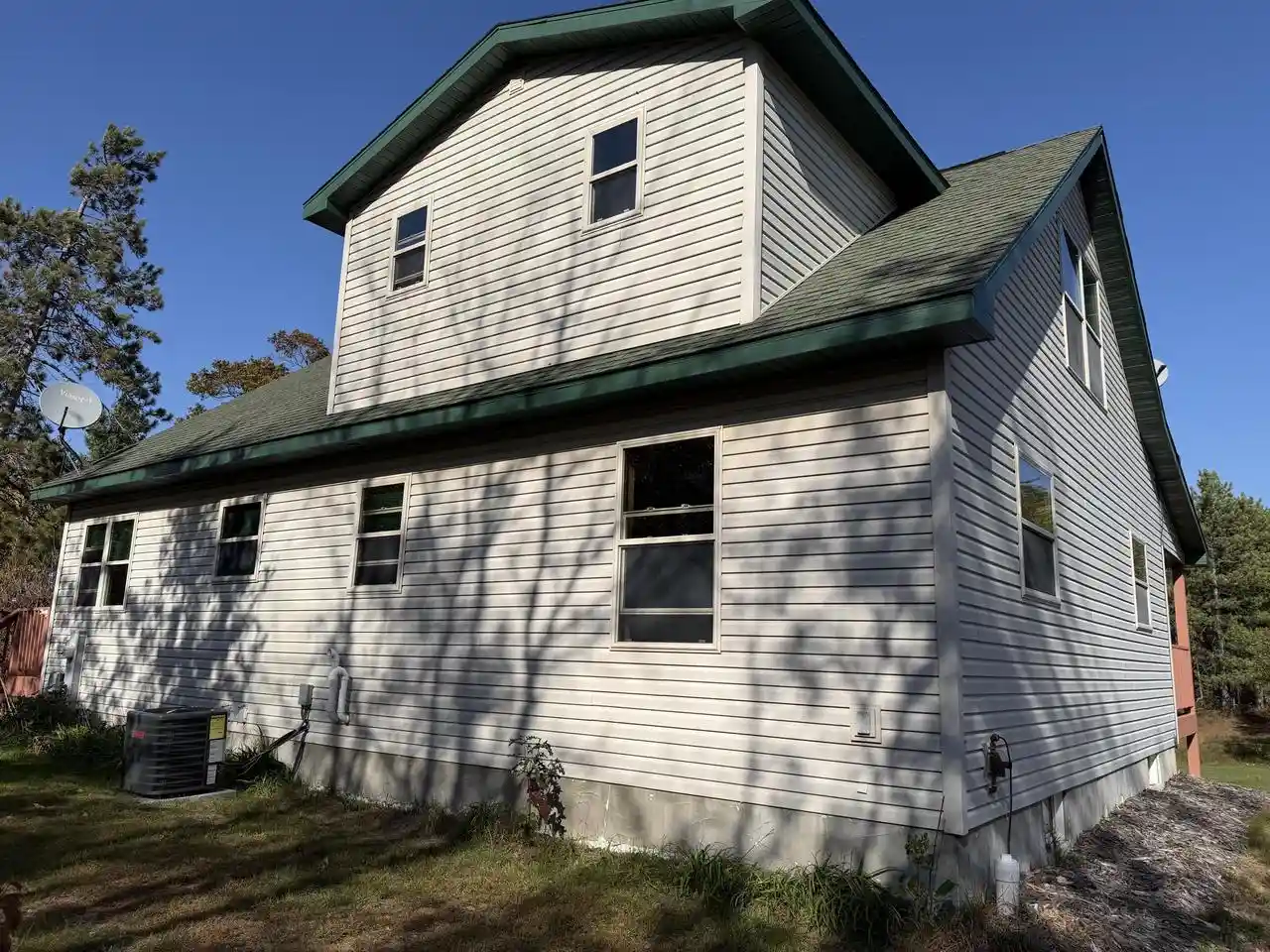 Photo 2 of Single family home for sale at 8587 N Johnson Fls Rd, Crivitz, WI 54114 | MLS# 1983721 | Listing updated on 2026-10-07