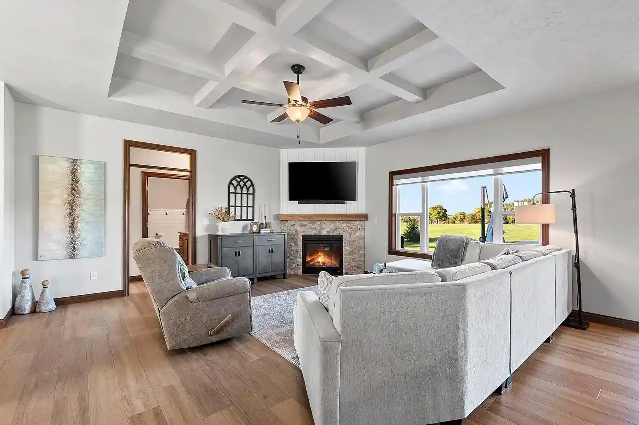 Photo 3 of Single family home for sale at 1715 Red Oak St, Green Bay, WI 54313 | MLS# 50333921 | Listing updated on 2026-10-07