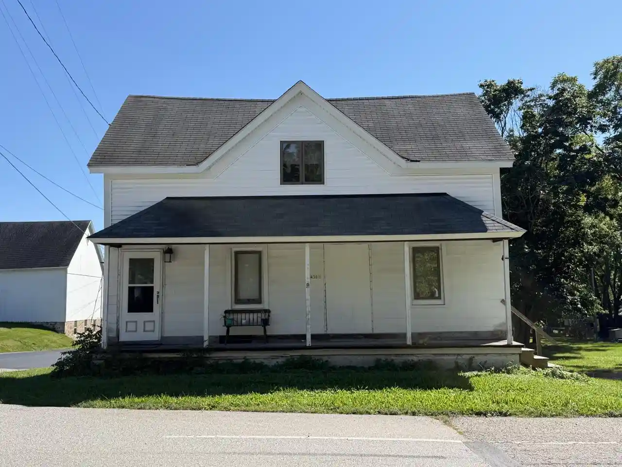 Photo 1 of Single family home for sale at 4301 Pleasant Valley Rd, Grafton, WI 53024 | MLS# 1983722 | Listing updated on 2026-10-09