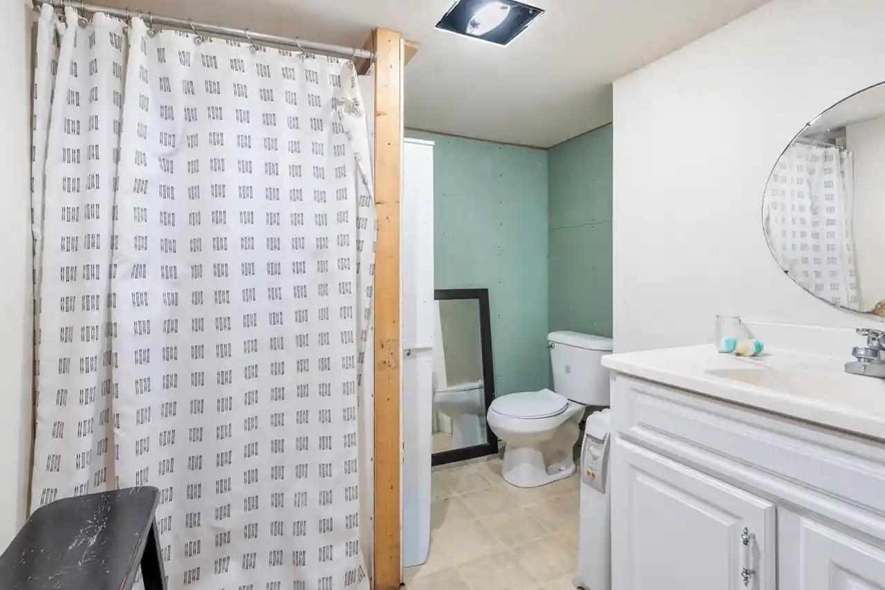 Photo 2 of Multi family home for sale at 617 Phoebe St, Green Bay, WI 54303 | MLS# 50333922 | Listing updated on 2026-10-07