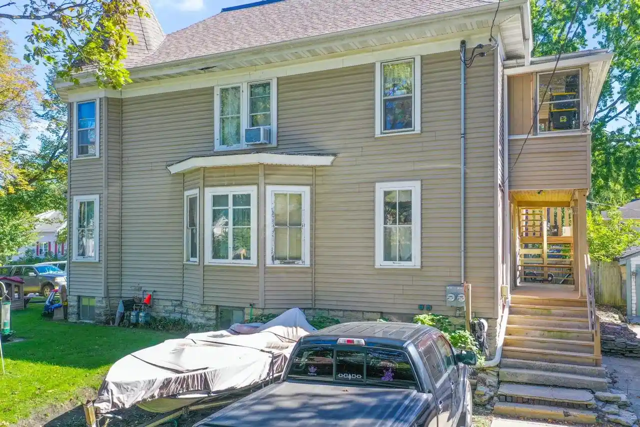 Photo 4 of Multi family home for sale at 617 Phoebe St, Green Bay, WI 54303 | MLS# 50333922 | Listing updated on 2026-10-07