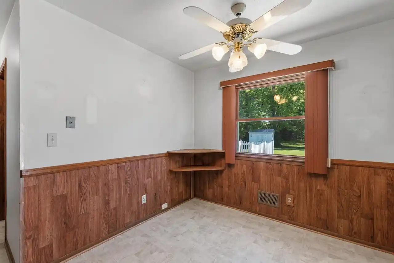 Photo 3 of Single family home for sale at 1115 Saratoga Pkwy, Oconomowoc, WI 53066 | MLS# 1983729 | Listing updated on 2026-10-09