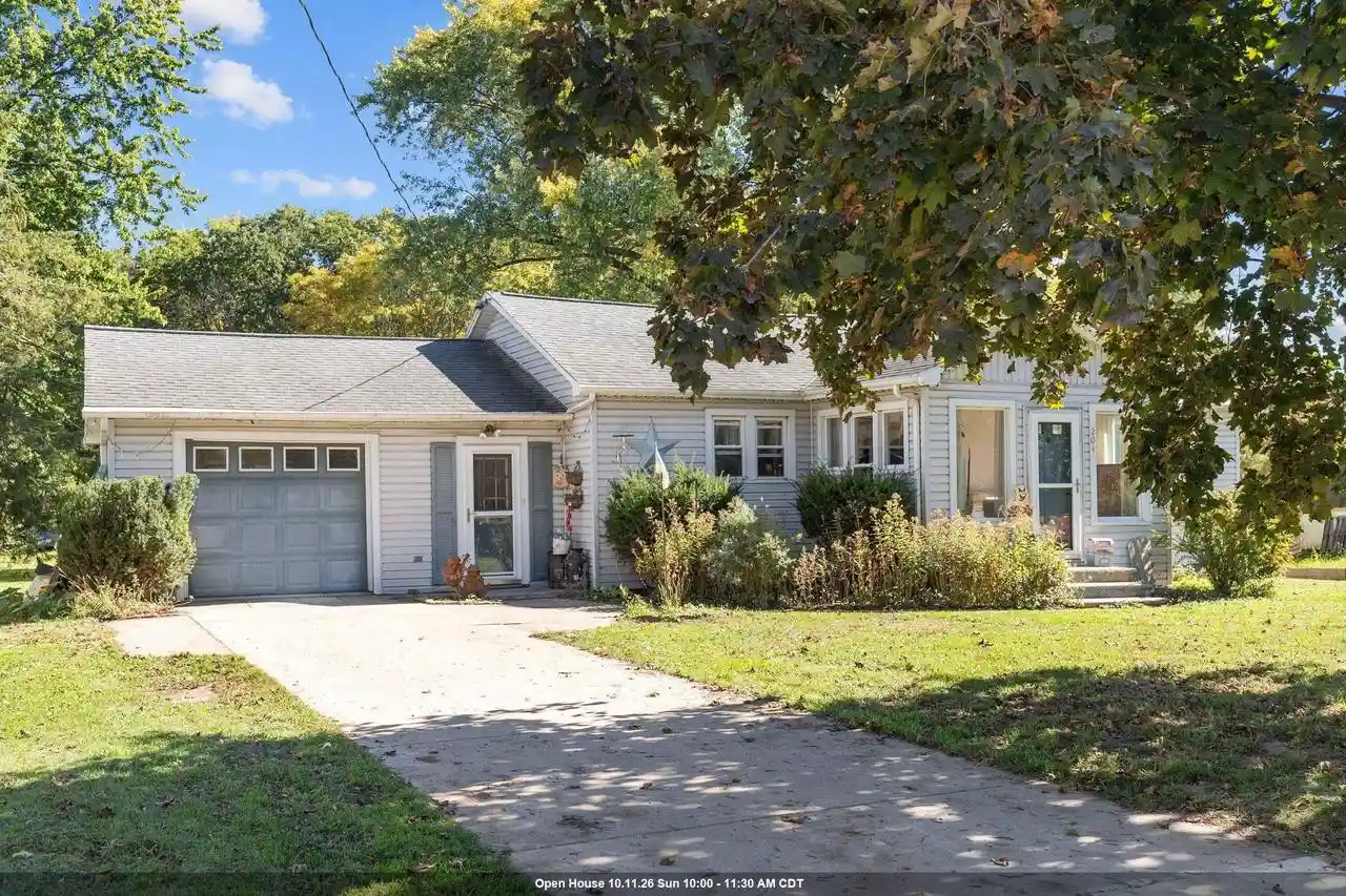 Single family home for sale at 204 N Mckenzie Ave, Gillett, WI 54124 | MLS# 50333905