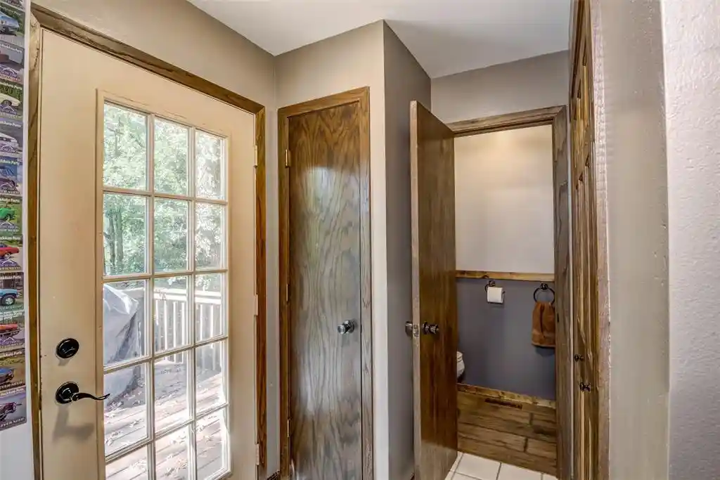Photo 3 of Single family home for sale at 4610 Woodstock Ct, Eau Claire, WI 54701 | MLS# 1605751 | Listing updated on 2026-10-08
