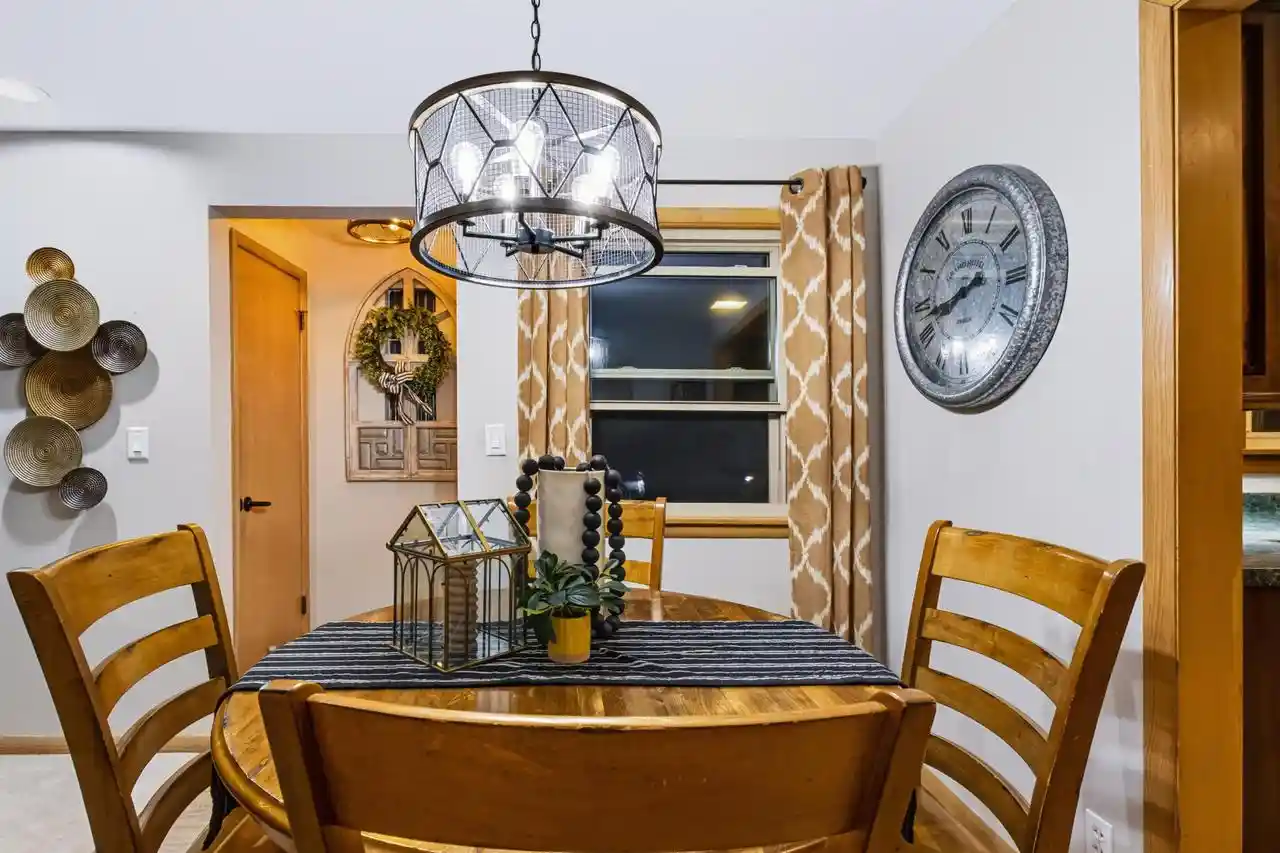 Photo 4 of Single family home for sale at 8114 Geenan St, Kaukauna, WI 54130 | MLS# 50333926 | Listing updated on 2026-10-08