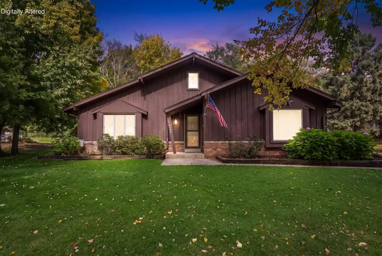 Photo 1 of Single family home for sale at 4264 Kennedy Cir S, Colgate, WI 53017 | MLS# 1983749 | Listing updated on 2026-10-07