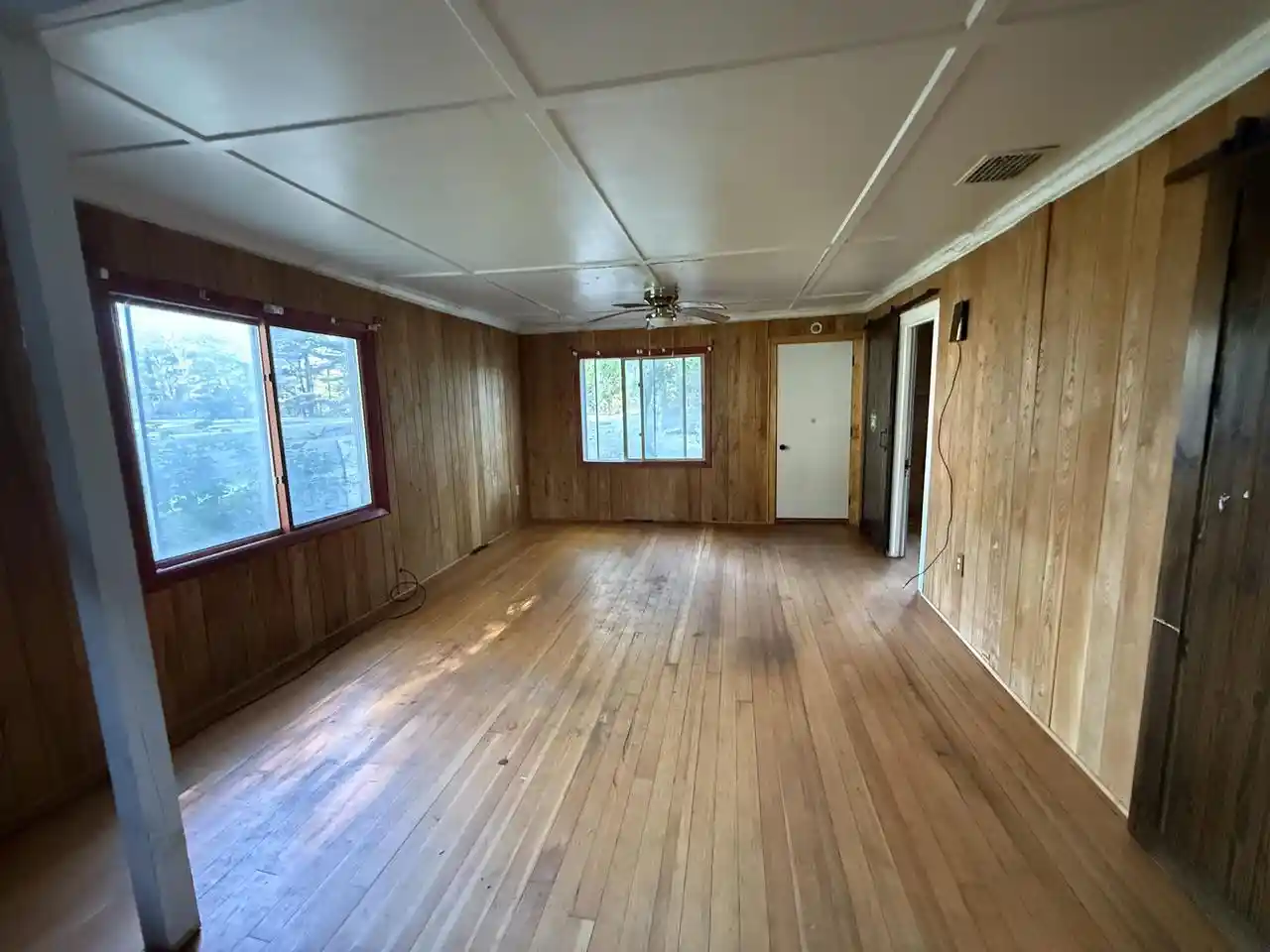 Photo 3 of Single family home for sale at N5801 Edgewood Rd, Shawano, WI 54166 | MLS# 50333936 | Listing updated on 2026-10-07