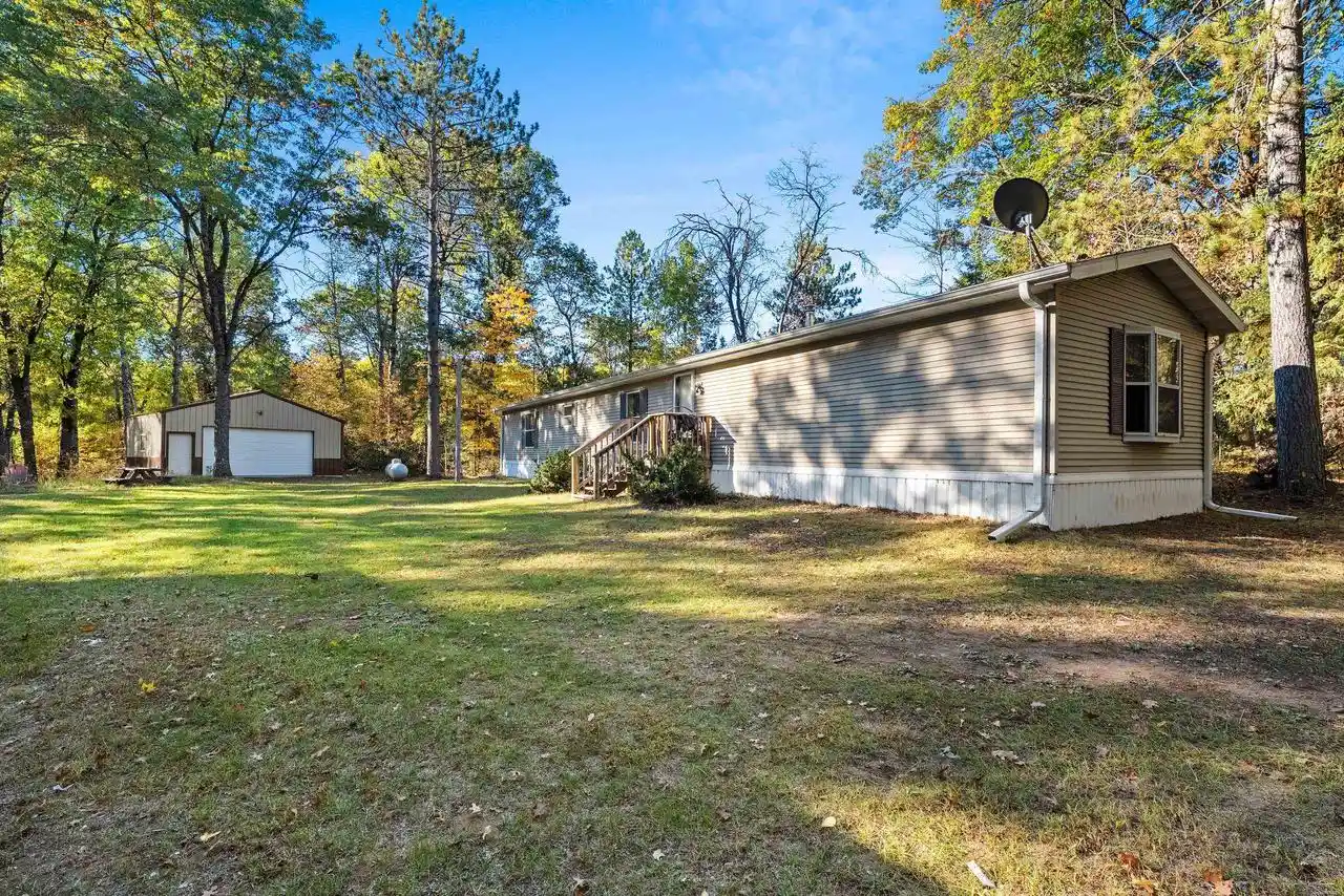 Photo 1 of Single family home for sale at N11335 Evan Hl Rd, Crivitz, WI 54114 | MLS# 50333937 | Listing updated on 2026-10-07