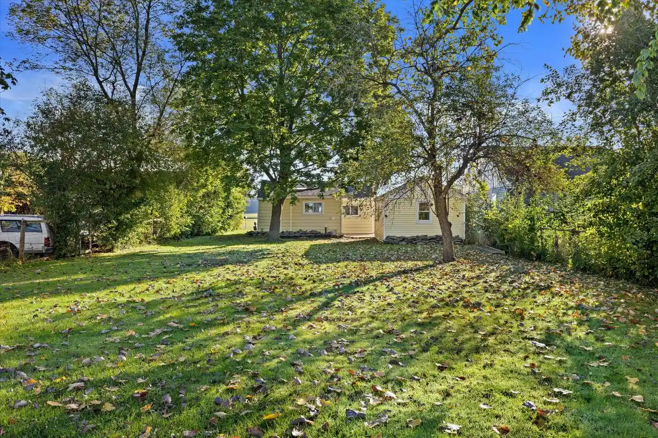 Photo 2 of Single family home for sale at 8012 Fox River Rd, Waterford, WI 53185 | MLS# 1983753 | Listing updated on 2026-10-07