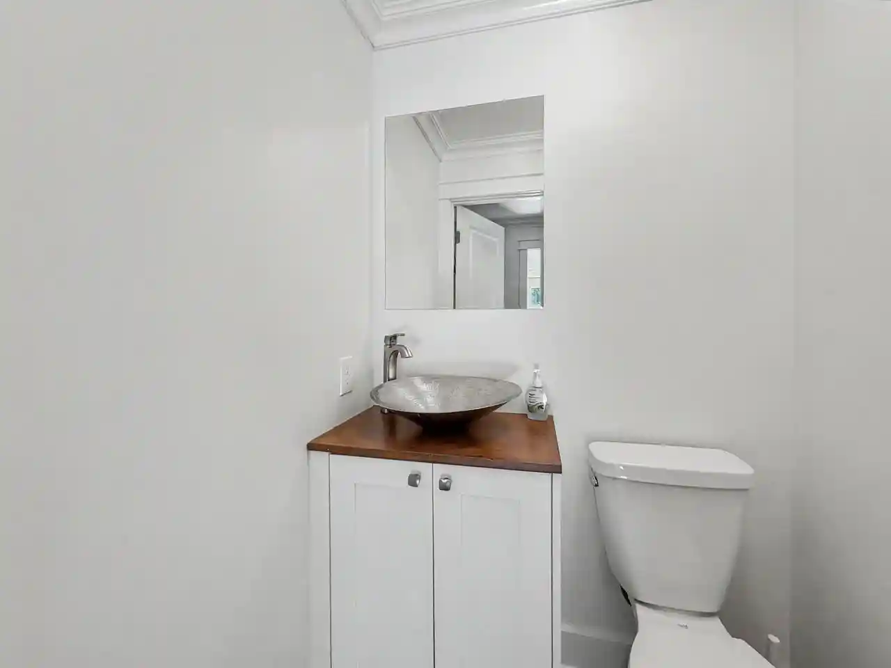 Photo 3 of Single family home for sale at N2781 Wildwood Dr, Lake Geneva, WI 53147 | MLS# 1983752 | Listing updated on 2026-10-07