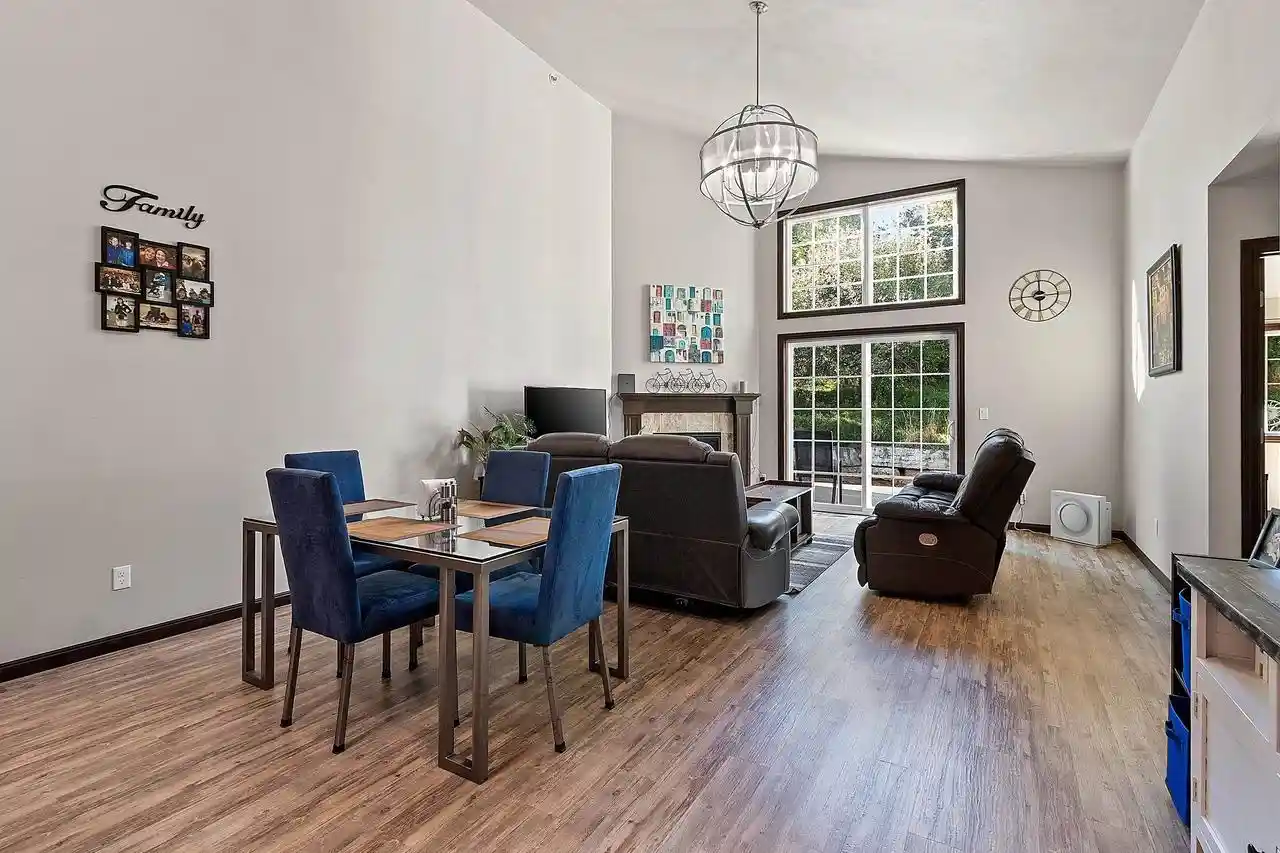 Photo 3 of Condo for sale at 2580 Bay Harbor Cir #2, Green Bay, WI 54304 | MLS# 50333939 | Listing updated on 2026-10-08