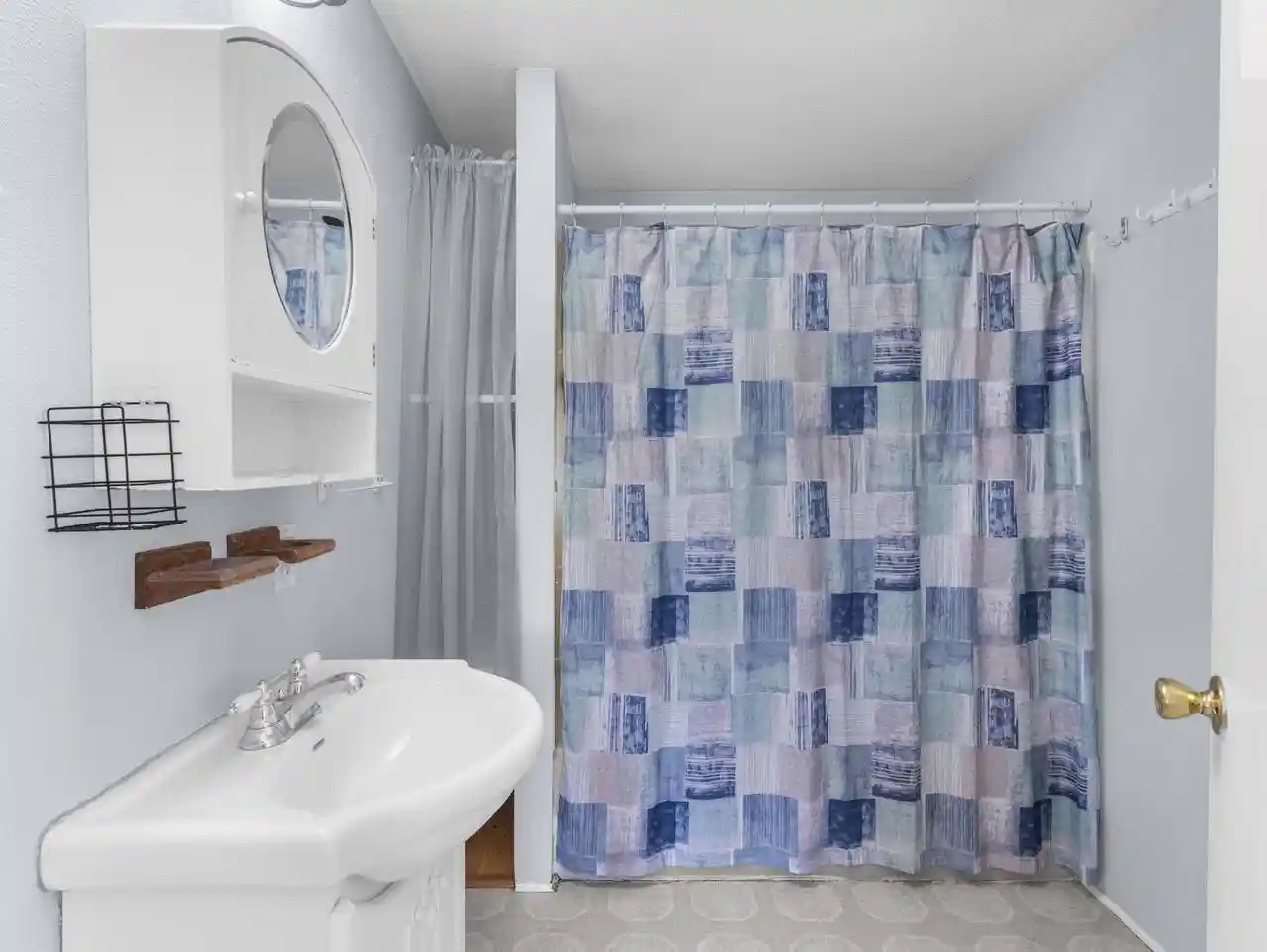 Photo 2 of Single family home for sale at 1008 15th Avenue, Menominee, MI 49858 | MLS# 50333941 | Listing updated on 2026-10-08