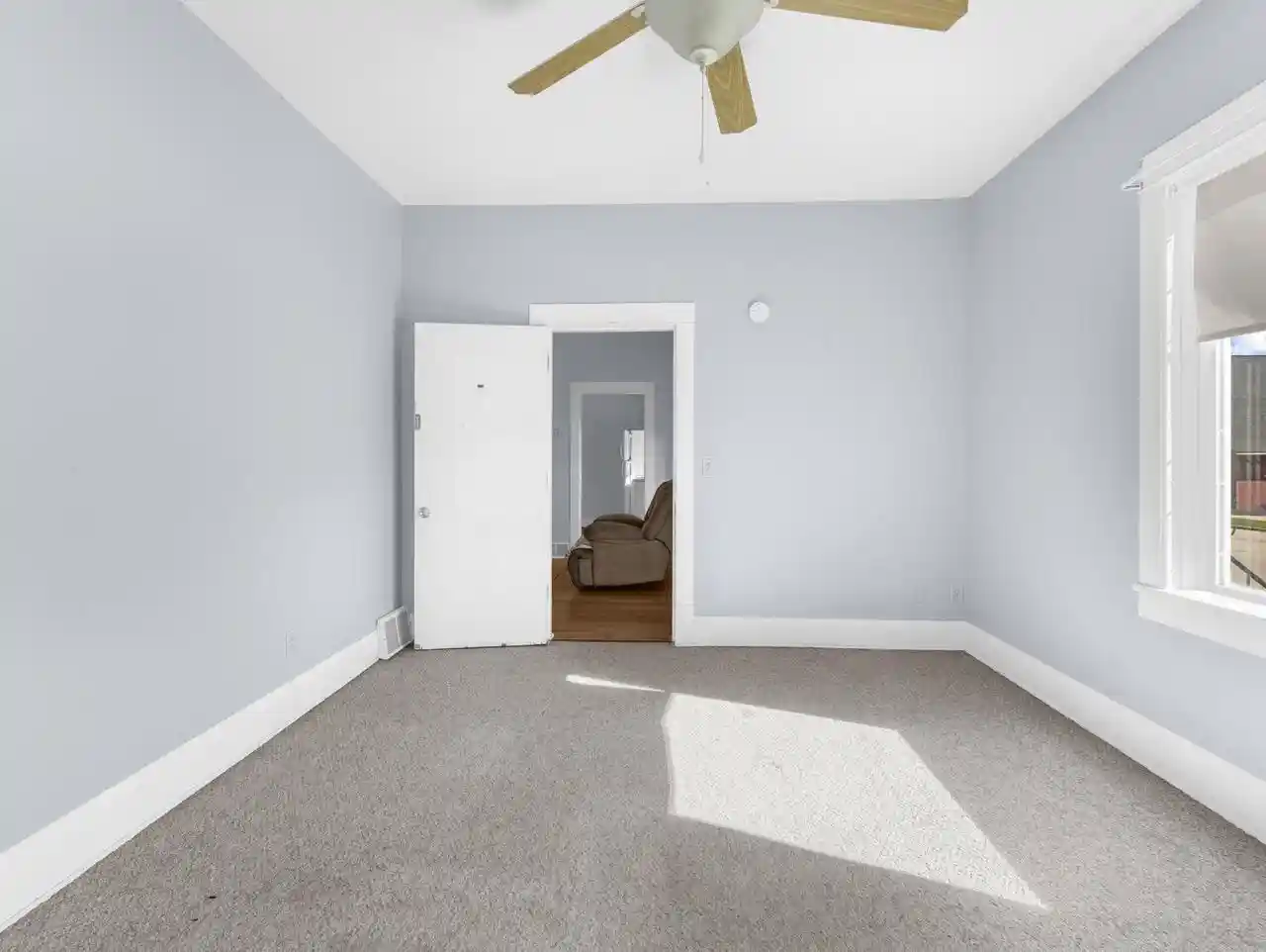 Photo 4 of Single family home for sale at 1008 15th Avenue, Menominee, MI 49858 | MLS# 50333941 | Listing updated on 2026-10-08