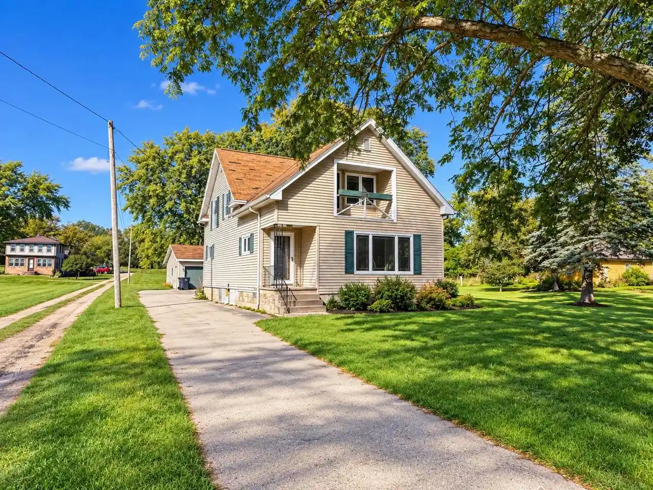 Photo 1 of Single family home for sale at 639 Broadway St, Berlin, WI 54923 | MLS# 50333890 | Listing updated on 2026-10-07