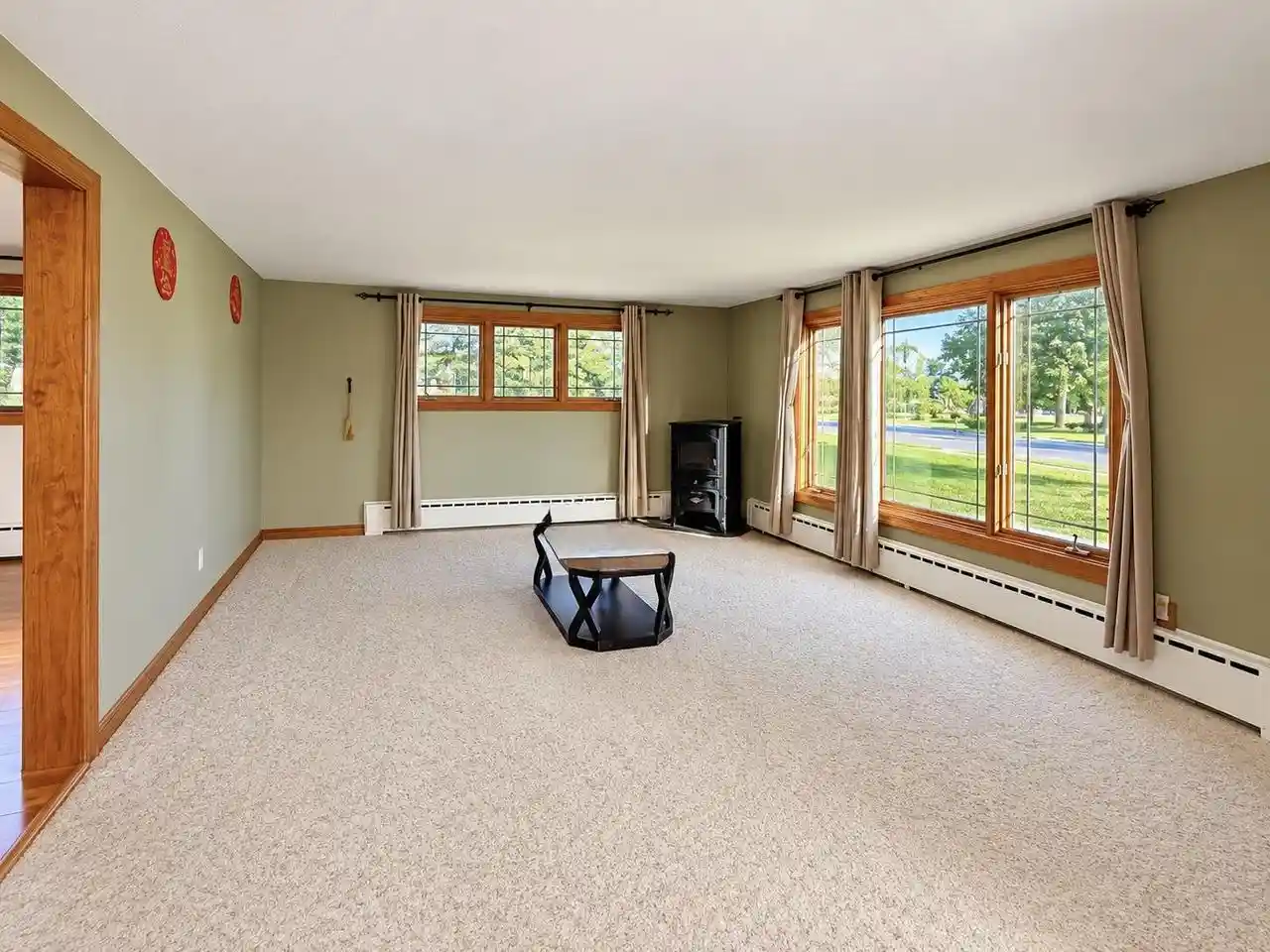 Photo 3 of Single family home for sale at 639 Broadway St, Berlin, WI 54923 | MLS# 50333890 | Listing updated on 2026-10-07