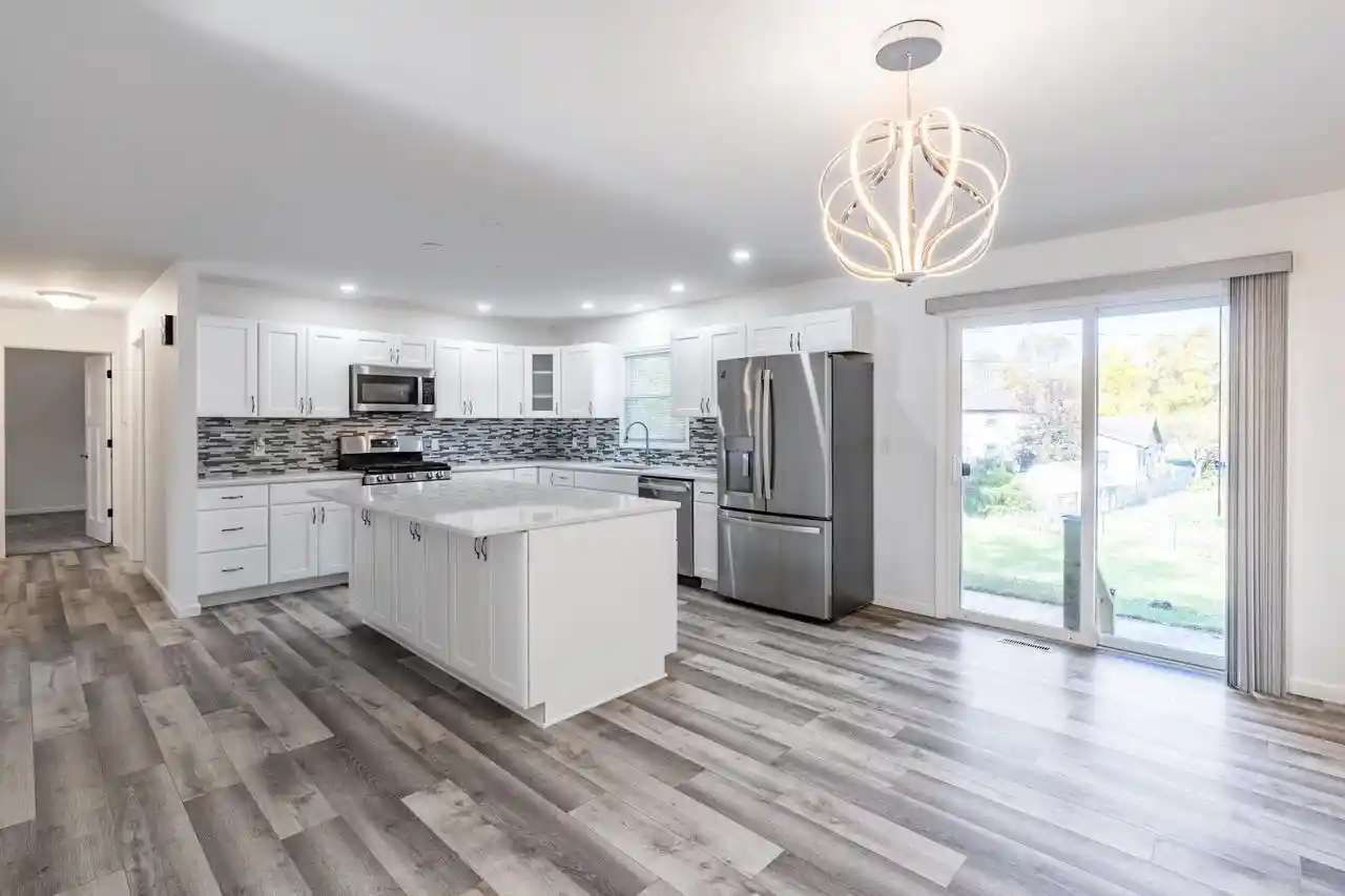 Photo 3 of Single family home for sale at 1540 Summit Dr, Wausau, WI 54401 | MLS# 22605002 | Listing updated on 2026-10-07
