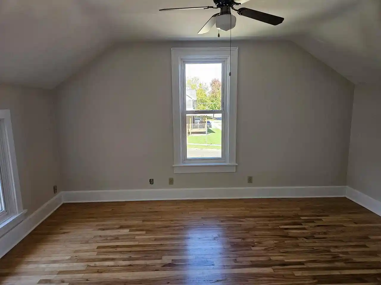 Photo 3 of Single family home for sale at 402 W Carroll St, Portage, WI 53901 | MLS# 2034202 | Listing updated on 2026-10-07