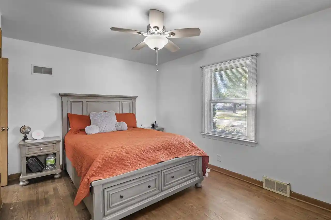 Photo 4 of Single family home for sale at 3735 14th Avenue, Kenosha, WI 53140 | MLS# 1983761 | Listing updated on 2026-10-07
