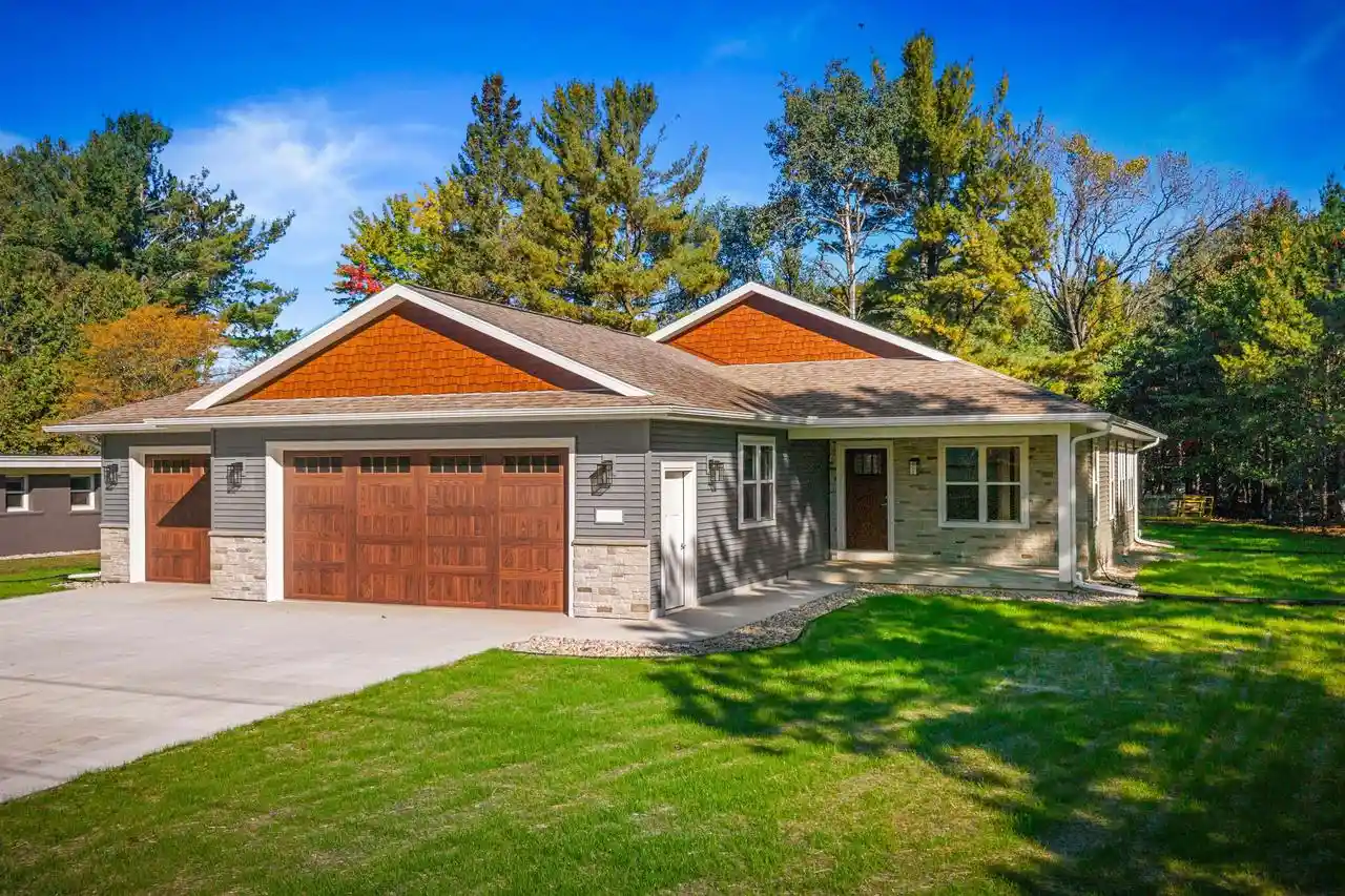 Photo 1 of Single family home for sale at 4420 1st Street, Stevens Point, WI 54481 | MLS# 22605004 | Listing updated on 2026-10-09