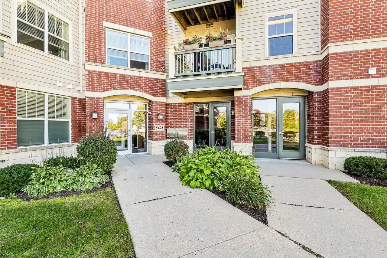 Condo for sale at 5198 Sassafras Dr #105, Fitchburg, WI 53711 | MLS# 2034204