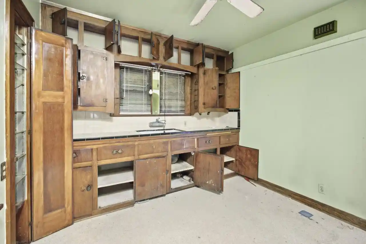 Photo 1 of Single family home for sale at 4452 N 55th Street, Milwaukee, WI 53218 | MLS# 1983767 | Listing updated on 2026-10-07