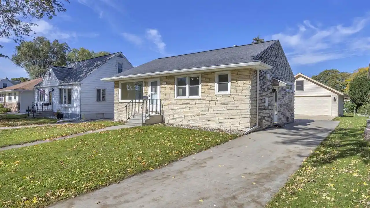 Single family home for sale at 371 17th Street, Fond Du Lac, WI 54935 | MLS# 50333929