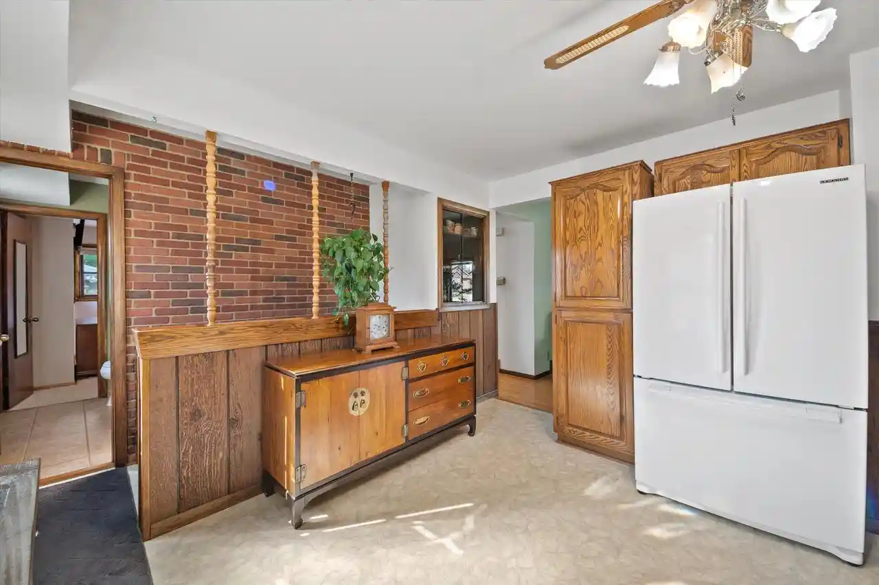 Photo 1 of Single family home for sale at 3800 3rd Avenue, South Milwaukee, WI 53172 | MLS# 1983773 | Listing updated on 2026-10-09