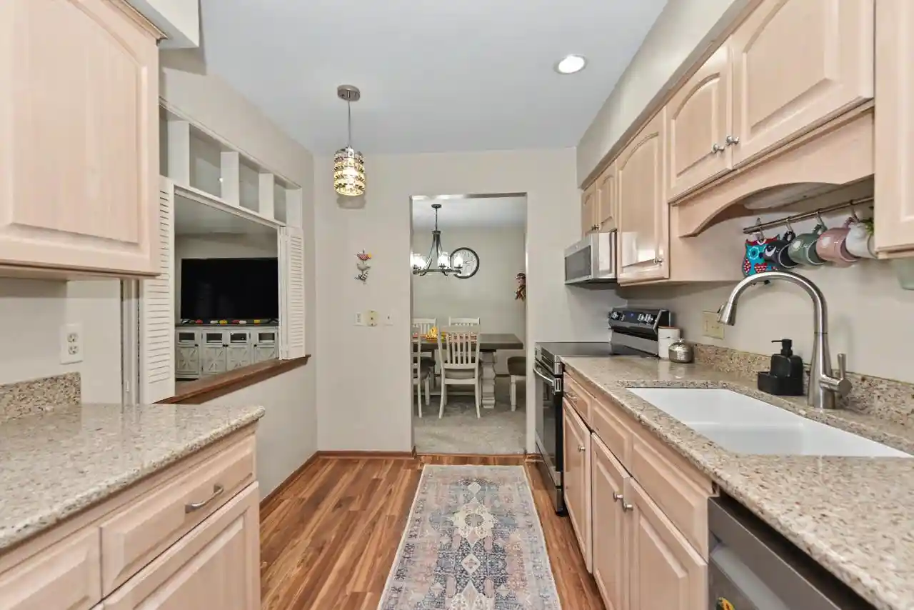 Photo 3 of Condo for sale at 3732 W Cold Spring Rd, Milwaukee, WI 53221 | MLS# 1983774 | Listing updated on 2026-10-07