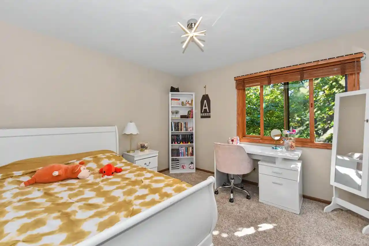 Photo 4 of Condo for sale at 3732 W Cold Spring Rd, Milwaukee, WI 53221 | MLS# 1983774 | Listing updated on 2026-10-07