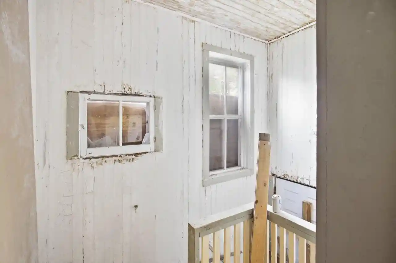 Photo 3 of Single family home for sale at 3521 N 8th Street, Milwaukee, WI 53206 | MLS# 1983771 | Listing updated on 2026-10-07