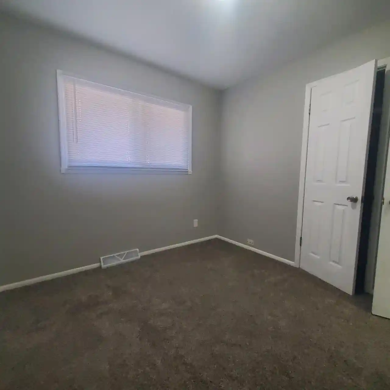 Photo 4 of Single family home for sale at 6716 N 55th Street, Milwaukee, WI 53223 | MLS# 1983777 | Listing updated on 2026-10-07