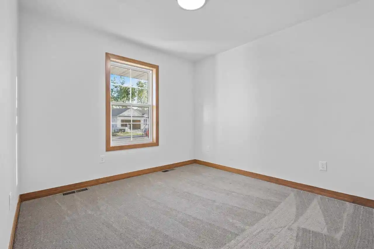 Photo 2 of Single family home for sale at 4932 Water Mint Way, Green Bay, WI 54313 | MLS# 50333945 | Listing updated on 2026-10-07