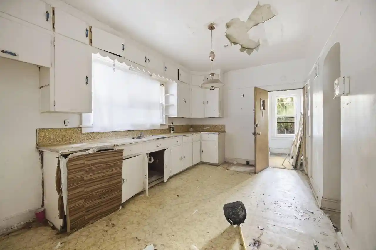 Photo 3 of Multi family home for sale at 2625 N 37th Street, Milwaukee, WI 53210 | MLS# 1983779 | Listing updated on 2026-10-07