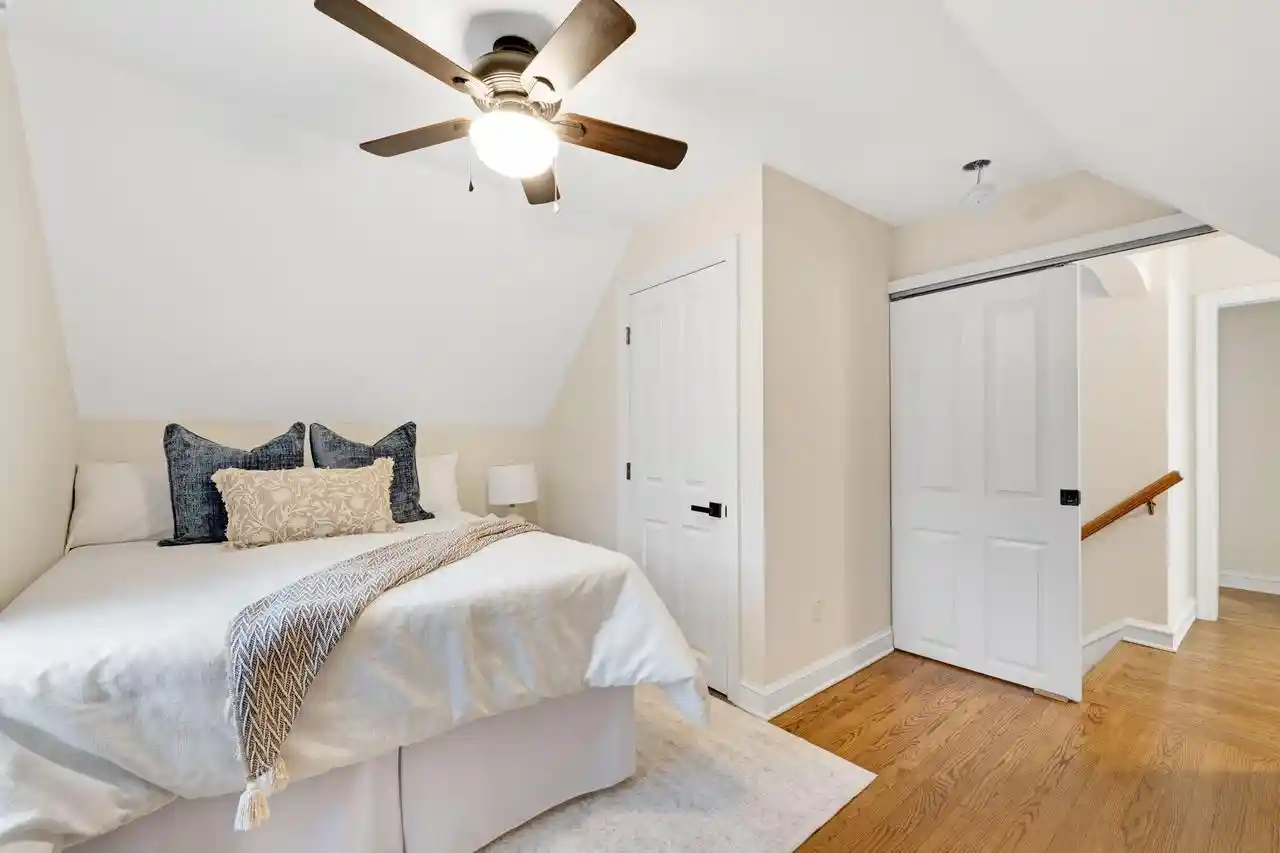 Photo 3 of Single family home for sale at 4821 W Elmdale Rd, Mequon, WI 53092 | MLS# 1983780 | Listing updated on 2026-10-07